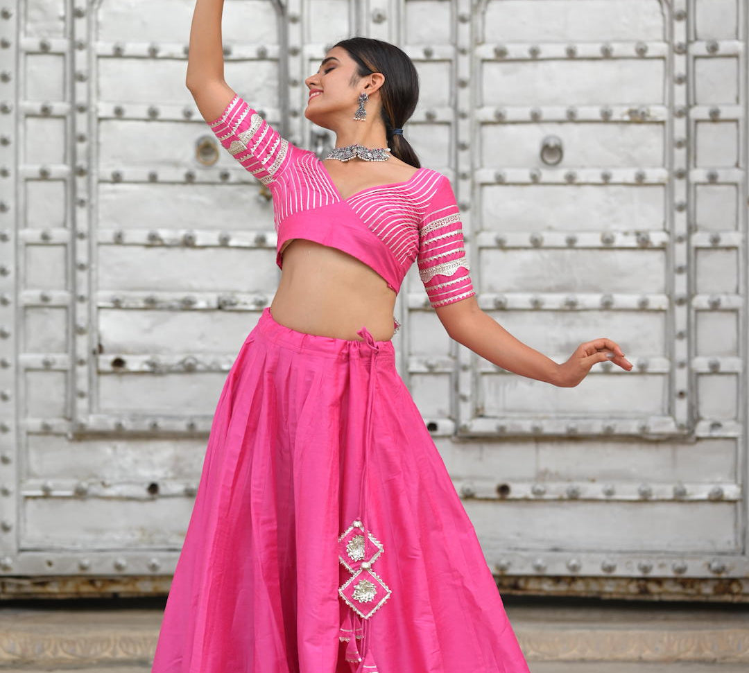 Fashionable Festive Attire: Women's Choices for Indian Festivals - House of Baisa