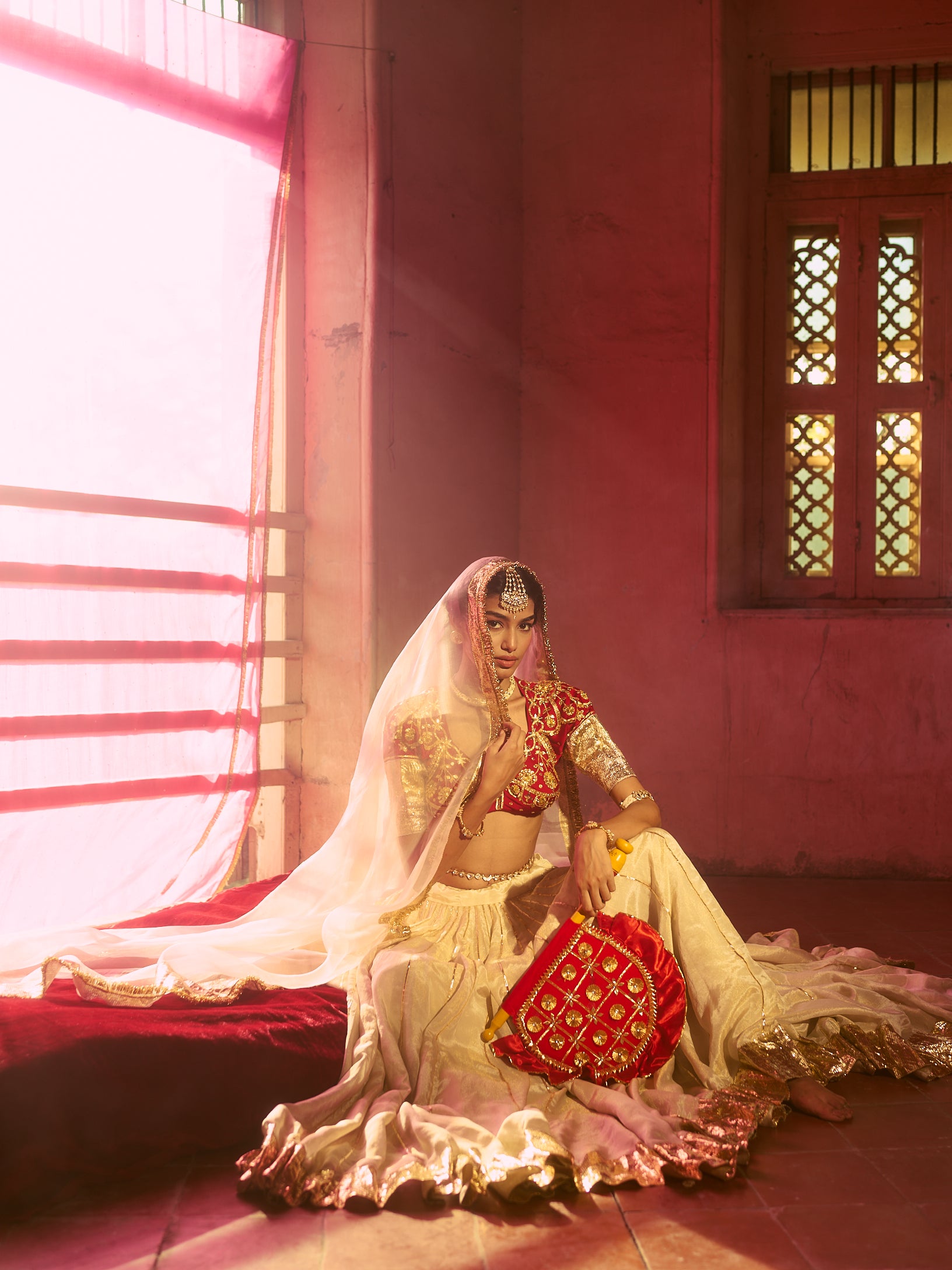 Ahilya Aangi