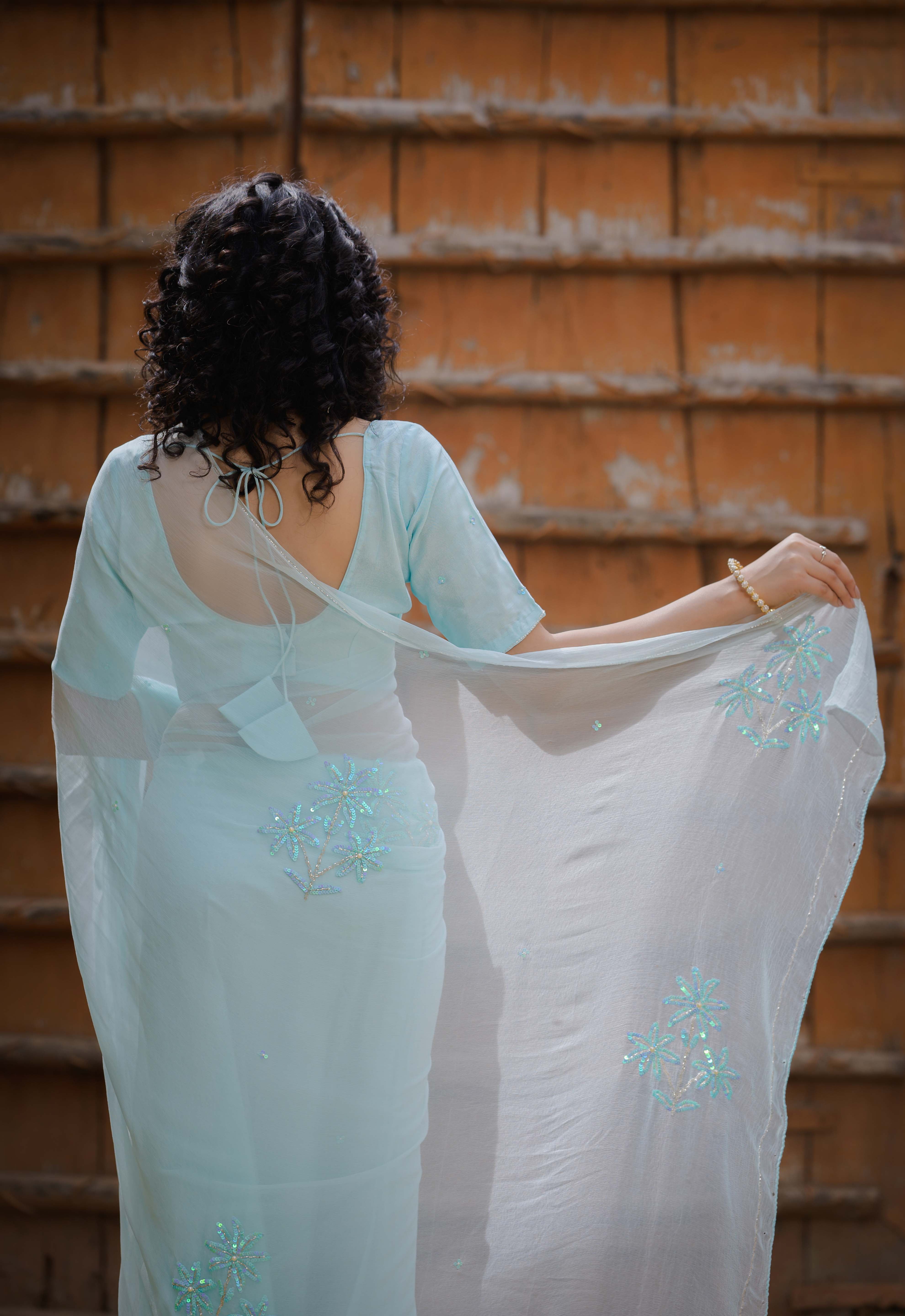 Aabha Blue Tari Buta Saree