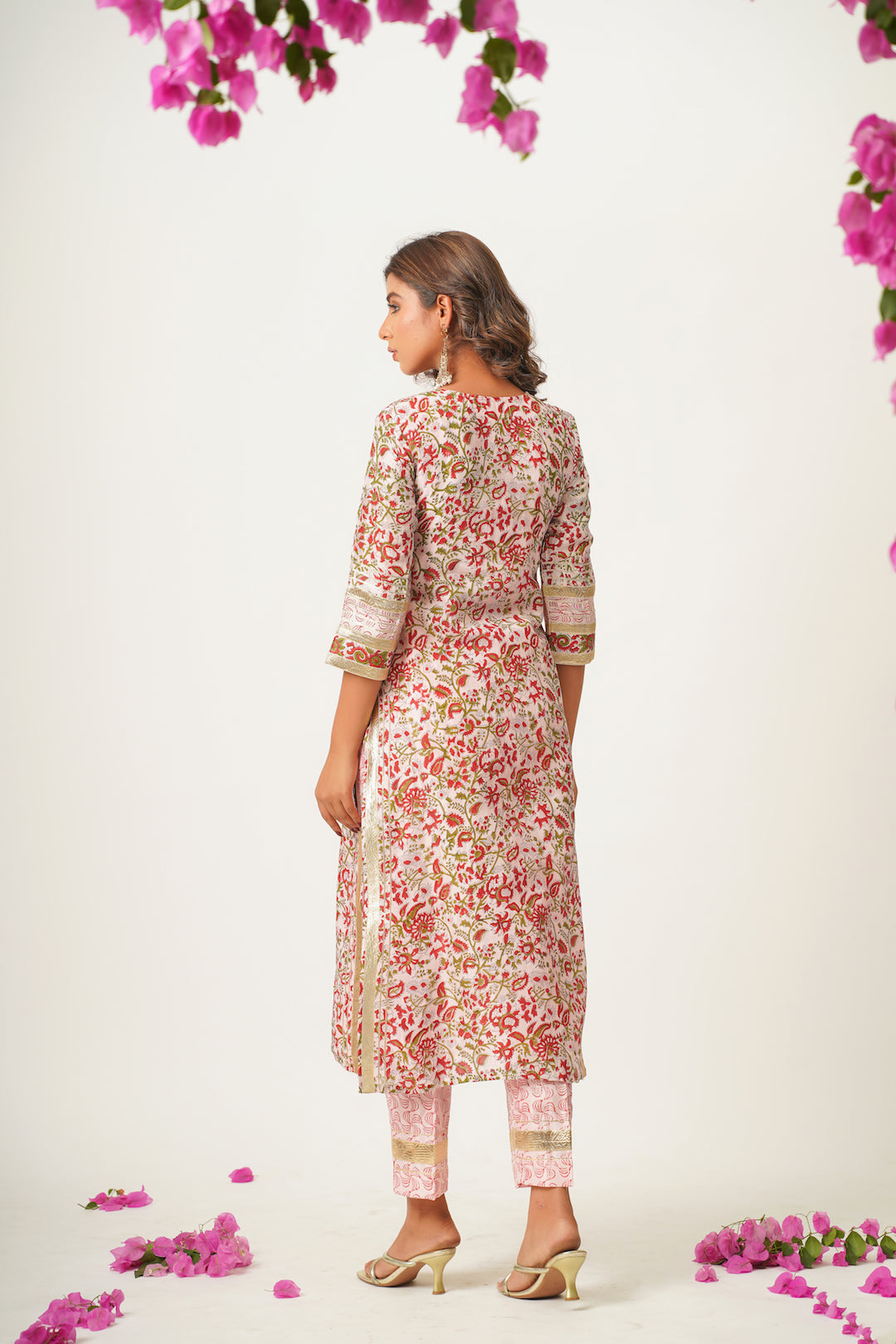 Divya Handblock Suit Set