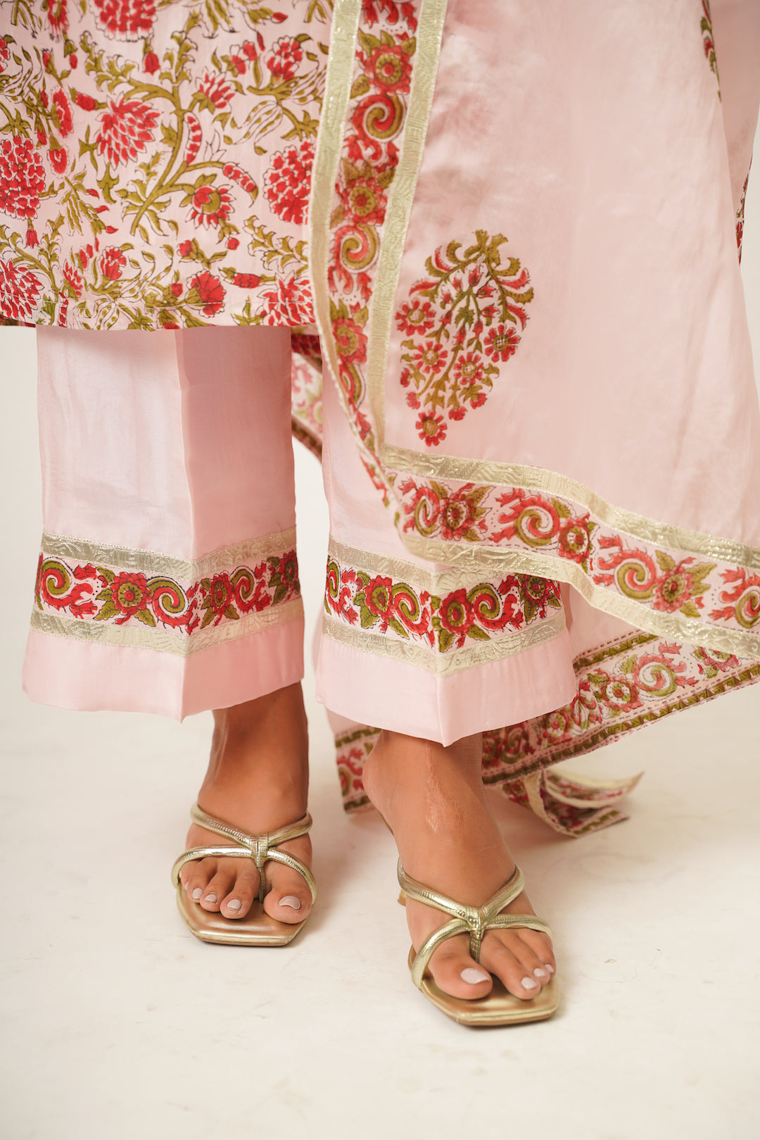 Divya Handblock Suit Set
