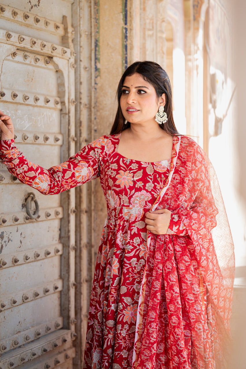 Farah Red Hand Blocked Suit set