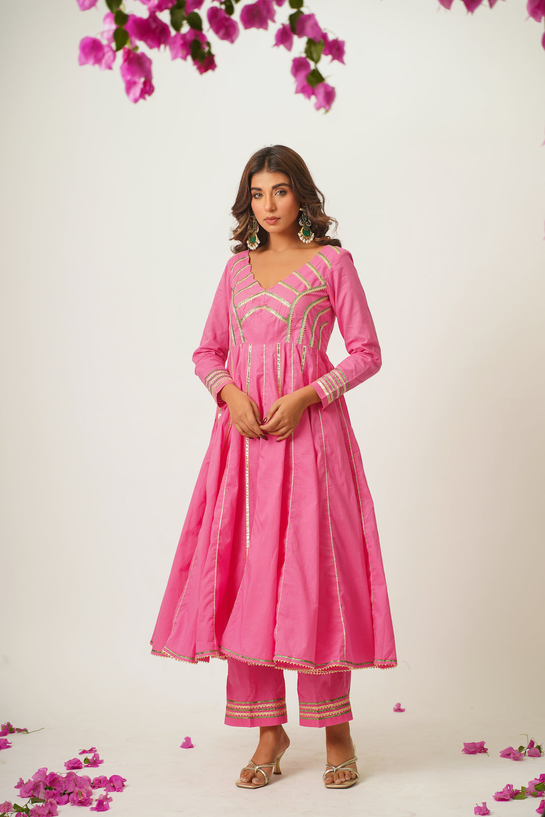 Nasrin Gota Suit Set