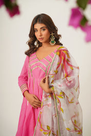 Nasrin Gota Suit Set