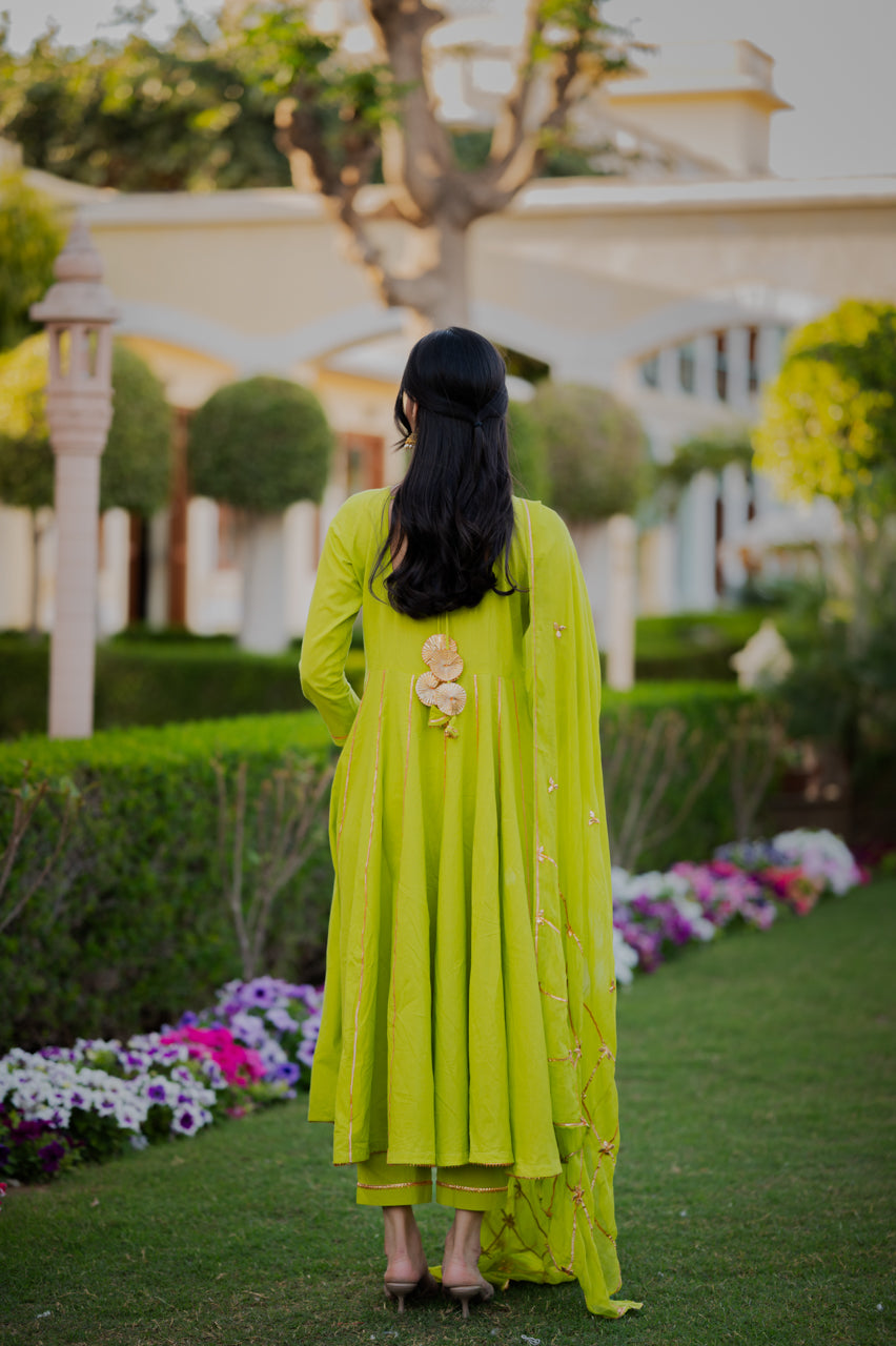 Tota Green Gota Suit Set