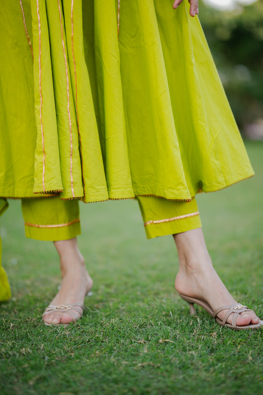 Tota Green Gota Suit Set