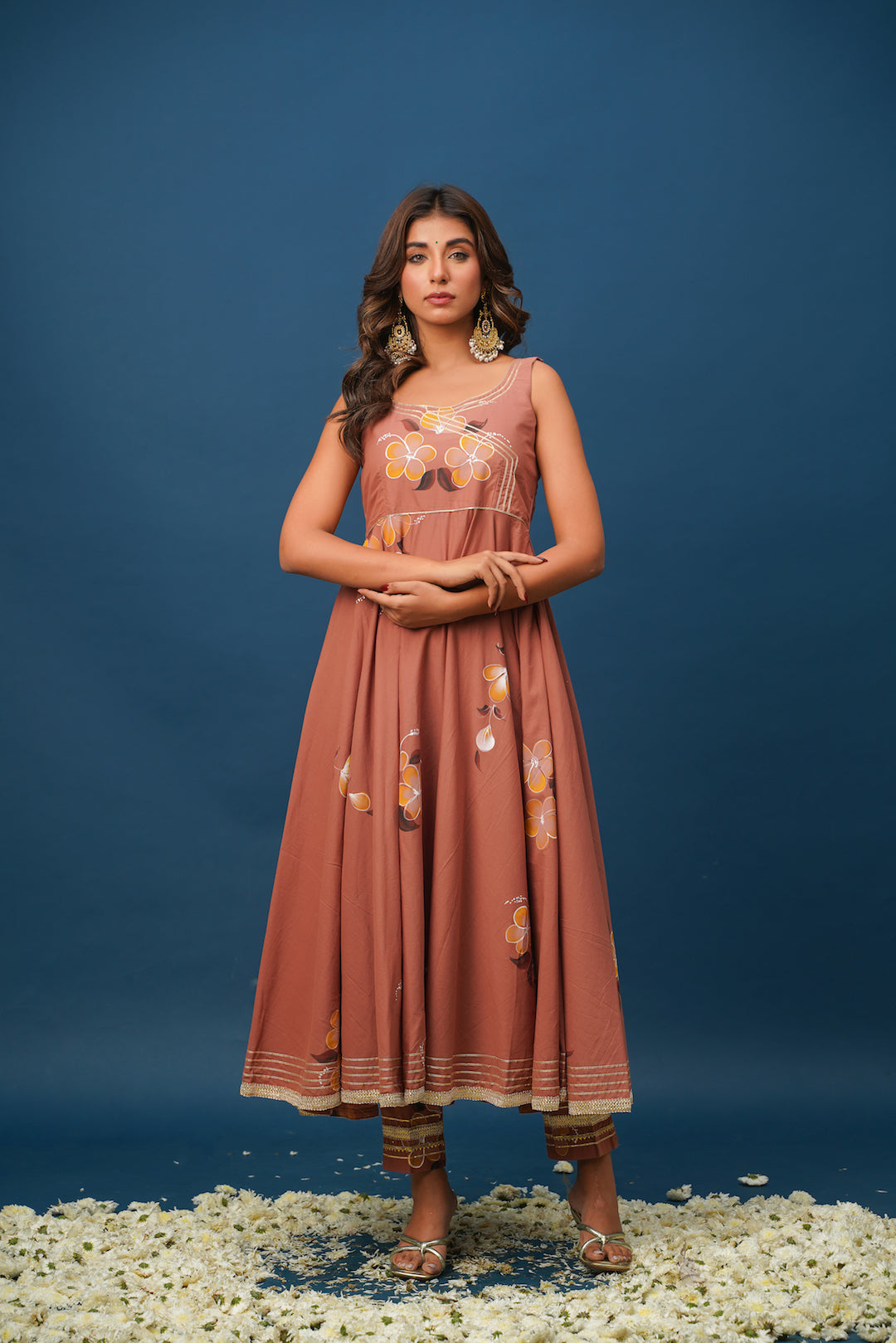 Taapsi Handpainted Suit Set
