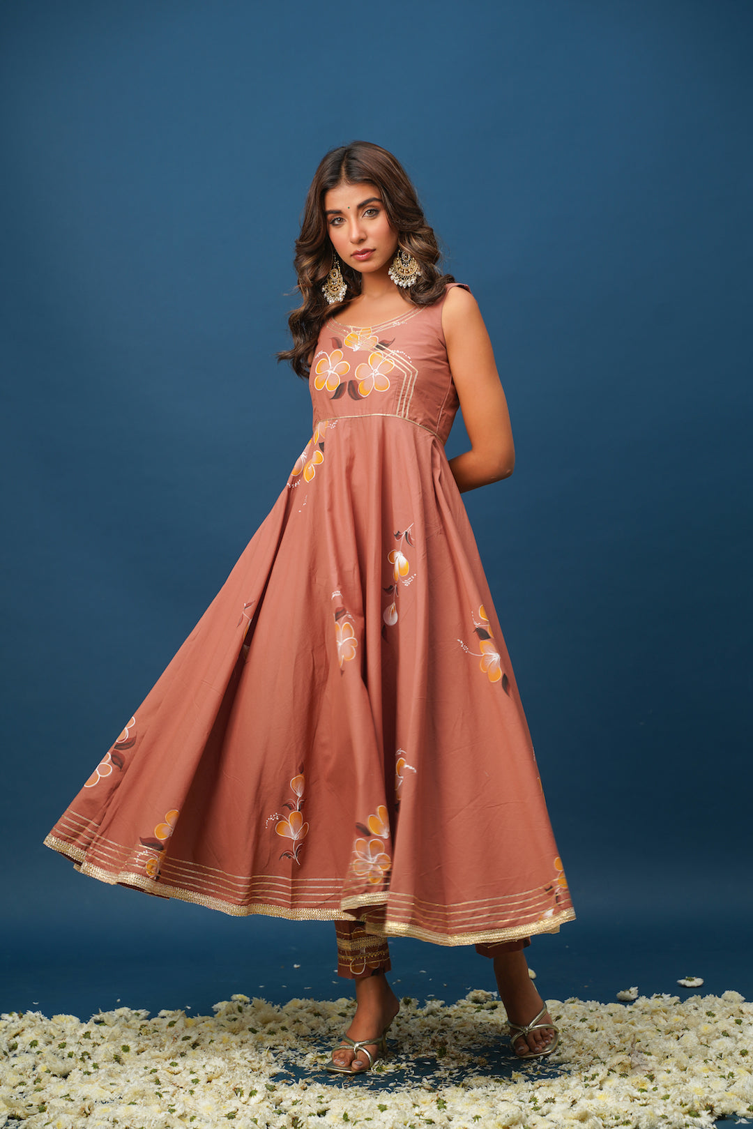 Taapsi Handpainted Suit Set