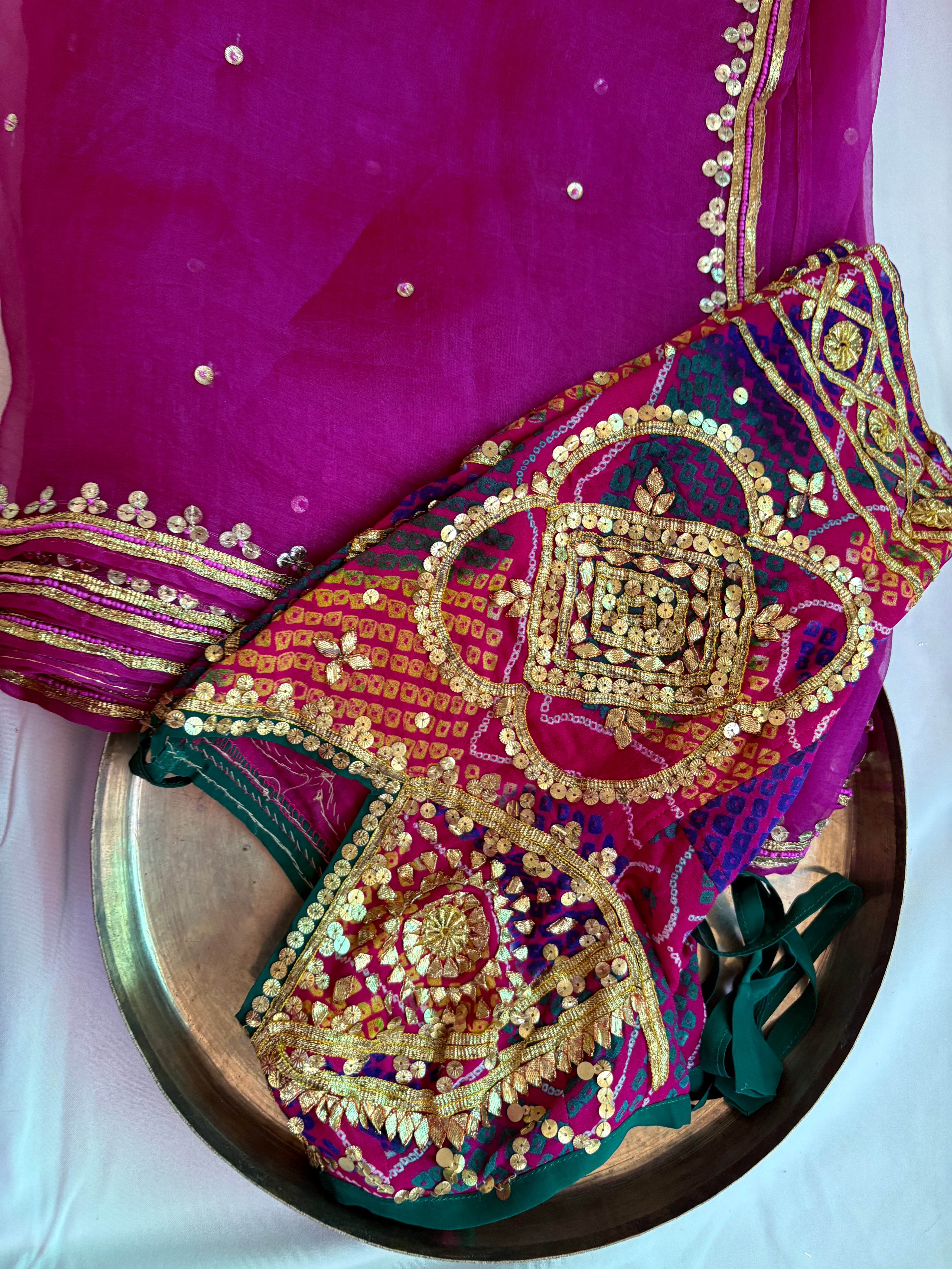 Sargun Aangi Set Aangi blouse close up