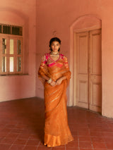 Narangi Saree Aangi Set