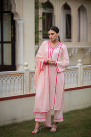 Keizer Pink Laced Mulmul Suit Set
