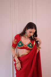 Gajra Laal Aangi Blouse - House of Baisa