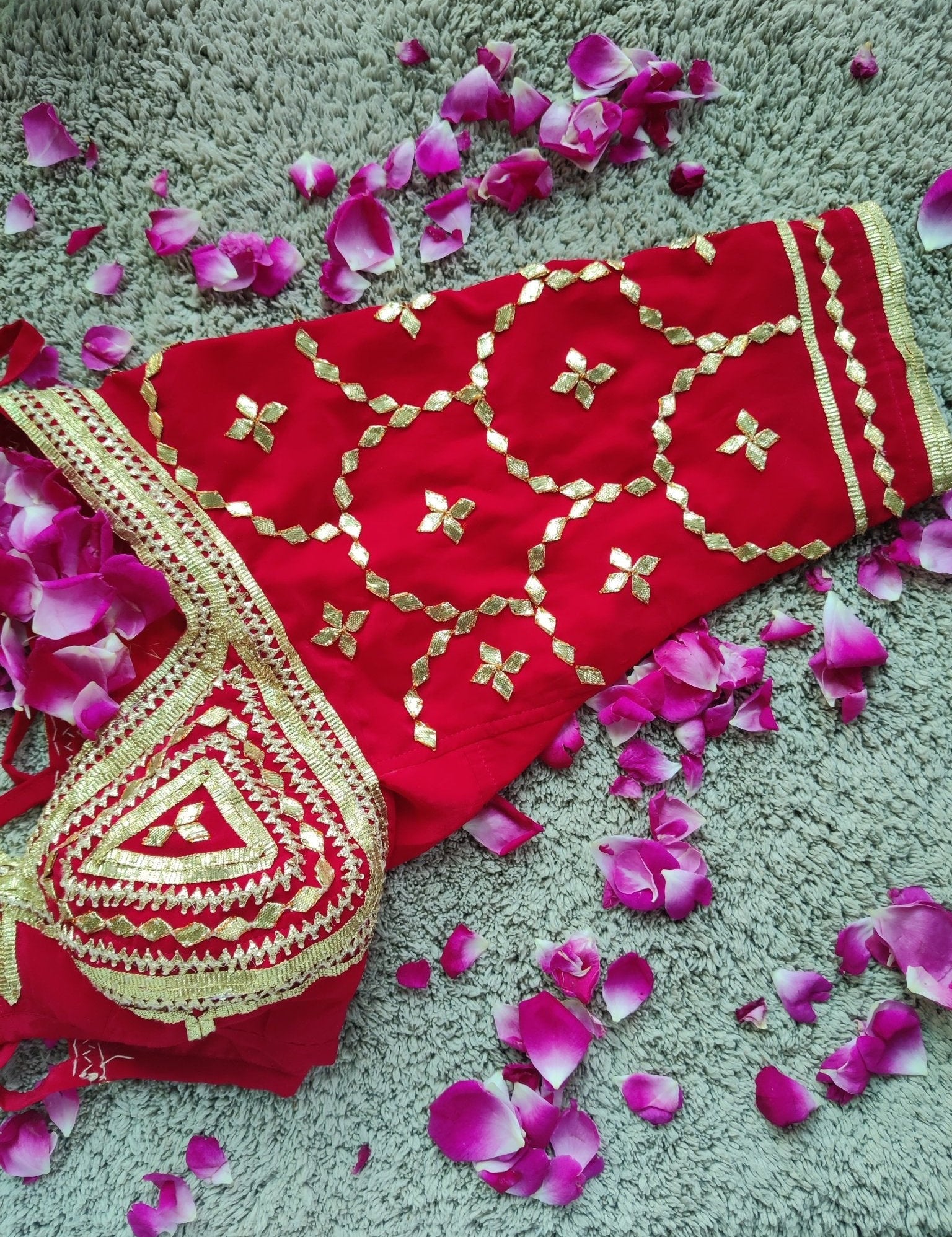 Surkh Laal Pure Crape Aangi Blouse - House of Baisa