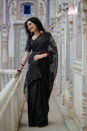 Yuvrani Black Buta Saree - House of Baisa