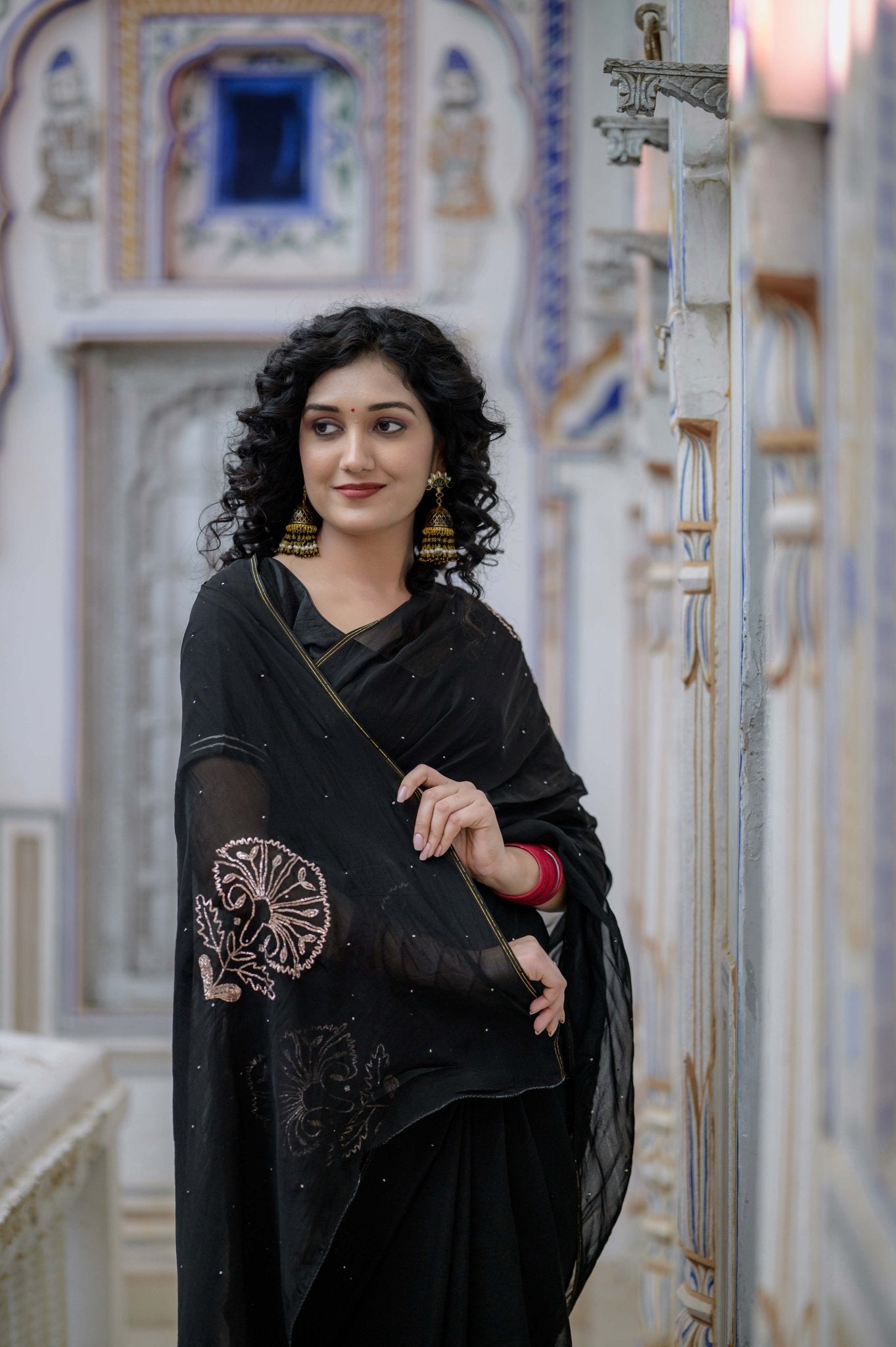 Yuvrani Black Buta Saree - House of Baisa